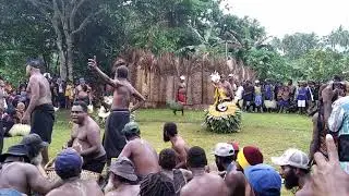 EAST NEW BRITAIN (NAPX 4) Tumbuan dance _2021 (png 2021)haiikz675