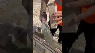 🧱How to lay a brick overhand🧱 #bricklaying #bricklayer #brickwork #trowellife