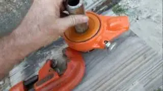 RIdgid No 42A Four Wheel PIPE Cutter Burr and RIDGID 12R Threading 1