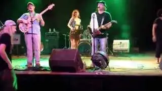 Slidecat Royale featuring Alan Long