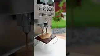 The morning CHOCO magic COFFEE. #coffeemorning #coffeeshorts