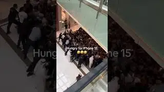 Long Queues at Apple Store in Dubai Mall on IPhone 15 Launch #iphone15 #iphone15promax #iphone15pro
