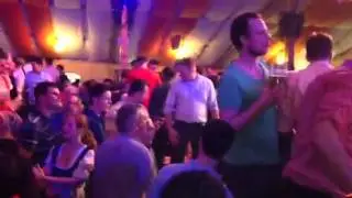Auf Zum Wasen: Stuttgart Spring Festival (Stuttgarter Fr&uuml;hlingsfest)