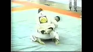 Roberto Traven vs. Leo Dalla - 1995 Brazilian National Championships - #bjjtournament