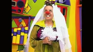 Sacan a Queca de su boda con Alan Garcia Perez