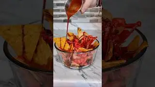 Una Botanita 🤤🥵🔥 #sisomosgemelos #mexico #papas #botana #picante #salsa #papitas
