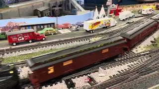 Kevin&rsquo;s Lionel Legacy Pennsylvania GG1 on the mainline at Chicagoland Lionel Railroading Club 