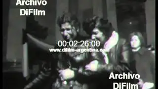Masiva concurrencia de gente en velatorio de Juan Peron 1974