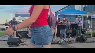 Oh, Lonesome Me / The Ginns
