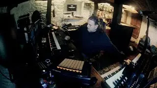Roussinoff  "Chariots Of Fire" - Tribute to the Master of Synthesizers - Vangelis