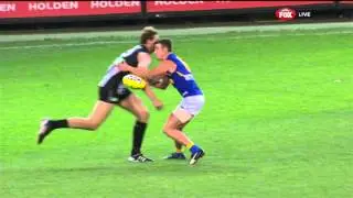 Elliot Yeo loses teeth after massive collision - AFL