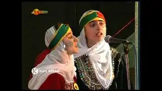 Ji arşîva Med Tv | Parlementer Feleknas Uca jî di wextê xwe de stranbêj bû | © 1995 |
