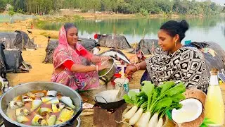 বেদে কন্যার অবাক করা রান্না|নারকেল তেল ও মোলা দিয়ে ইলিশ মাছের ঝোল| bede life in Bangladesh 