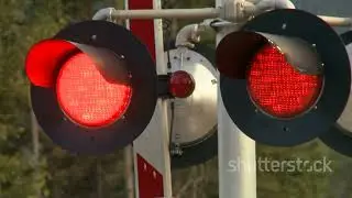 How Do Railroad Crossings Work?