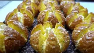 Aromatic Secrets of Korea Bread: A creamy garlic flavor explosion!