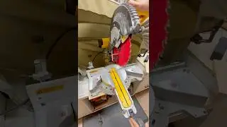 Регулировка и калибровка торцовочной пилы под углом 45 градусов #diy #woodworking #dewalt