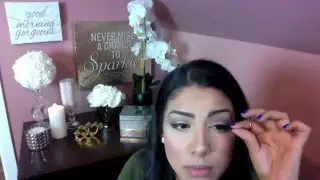 Simple eyes | UD Naked 2 palette | Makeup forever HD foundation | neon lips