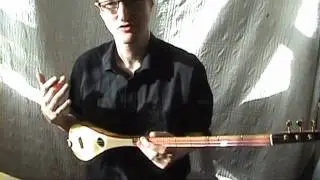 Обзор Stick Dulcimer №3: Stick Dulcimer от Michael J King's из вишневого дерева.