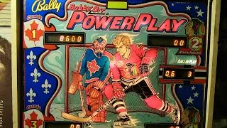 VINTAGE HOCKEY COLLECTION Pucks, Pinball, Figures & Cards. NHL.