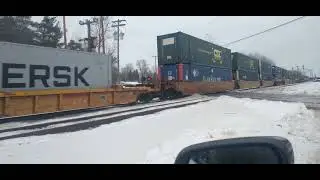 10:45 csx i157 with a sd40-3 4063 leading westbound at attridge road milepost 382