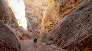Hiking Capitol Reef's Grand Wash / Frying Pan loop