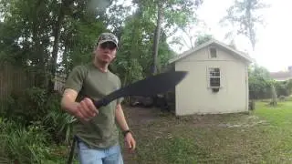 Throwing the Kukri