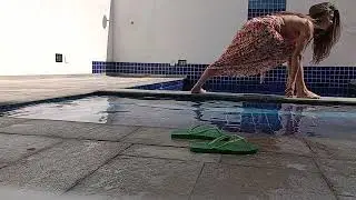 BACKBEND Front Splits Yoga Exercise at #pool #fun #dance #training #fitness #stretching #flexibility