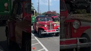 Classic #jeep #classic #jeepinvasikn #pigeonforge #tennessee #automobile #jeepster #antique #vintage