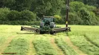 Mowing for Silage with John Deere 6190R.