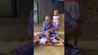African village life mum cooking organic chicken #africanvillagelife #africanvillage #villagecooking