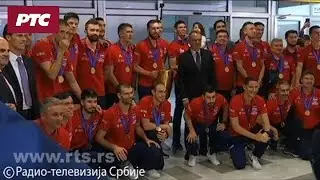 Doček zlatnih odbojkaša Srbije na aerodromu 