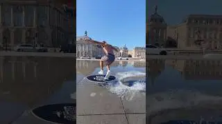 Скимбординг у самого КУЛЬТОВОГО зеркального фонтана