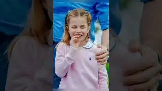 Нежный жест принцессы Шарлотты, призванный успокоить принца Джорджа, &laquo;рассказывает самую важную и...