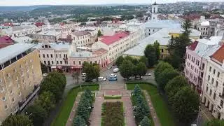 Chernivtsi, Theatrical Square / Чернівці, Театральна площа