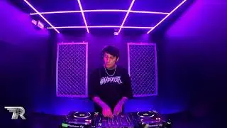 ROSSTREAM 27/ DOLLHOUSE / 03 DE ABRIL