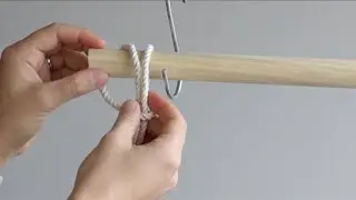 Macrame Hack - The Fast Way to Tie Lark&rsquo;s Head Knots!