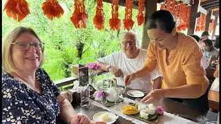 Ray & Roz in Chiangmai