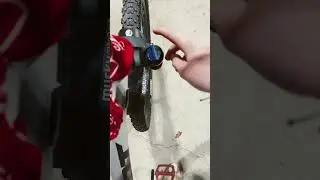 How to lock your suspension on a mountain bike