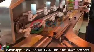 Full Automatic plastic tray feeding mooncake flaky pastry filling packaging line