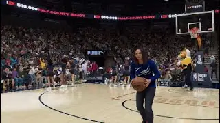 NBA 2K26 PS5 Gameplay - Halftime $10000 Half-Court Shot