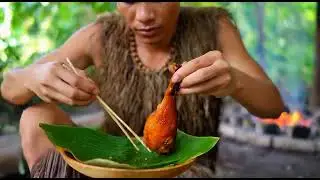 Roast chicken with thigh, a dish from the Amazon rainforest's primitive tribes. 