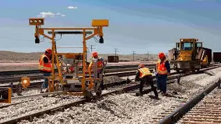 🚂🤑👍Railway Track Repair And Maintenance Work #trendingvideos #railwayrepairs