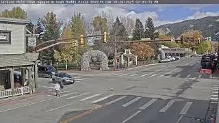 SeeJH.ai: All-day Timelapse at Jackson Hole Broadway Town Square - October 20, 2025
