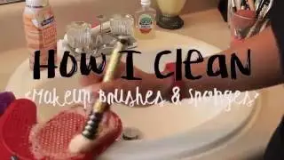 How I Clean my  Makeup Brushes Ft. Dupe for Sigma Cleaning Glove