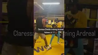 Claressa Shields training Ardreal Holmes #boxing