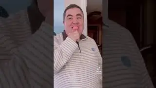 Gender reveal with cake pop
