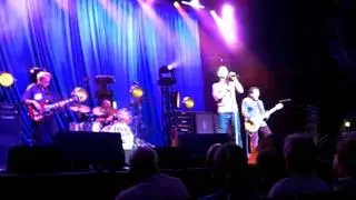 PAUL RODGERS , COME TOGETHER IN THE MORNING.