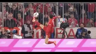 #SkillOfTheWeek 010 | Robert Lewandowski “Overhead Control” | Bayern Munich v. Dortmund, 11/09/2019