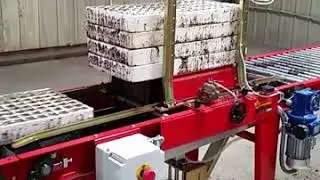 Tray Stacker