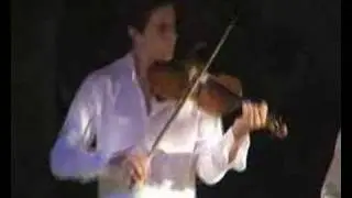 makaris nikos violi-eggares .ΧΟΡΟΣ ΣΥΛΛΟΓΟΥ 15-8-2004